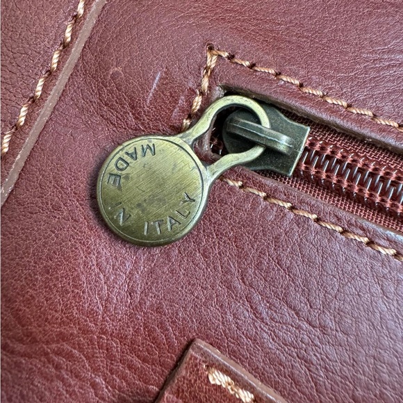 Floto Leather Duffle Bag - Picture 6 of 16